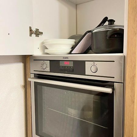פרישטינה Nessi Apartment מראה חיצוני תמונה
