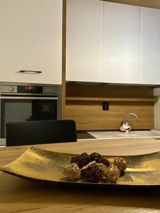 פרישטינה Nessi Apartment מראה חיצוני תמונה